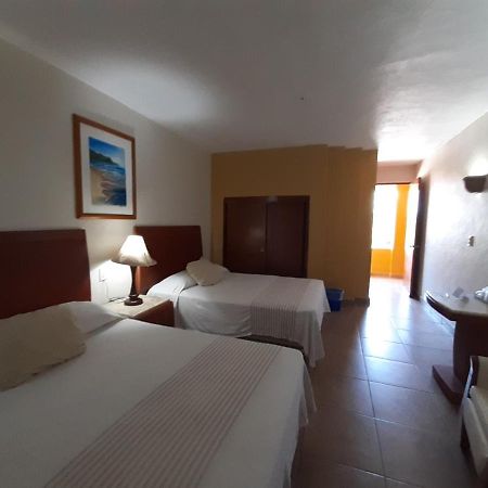 Hotel Maria Teresa Playa Azul Dış mekan fotoğraf