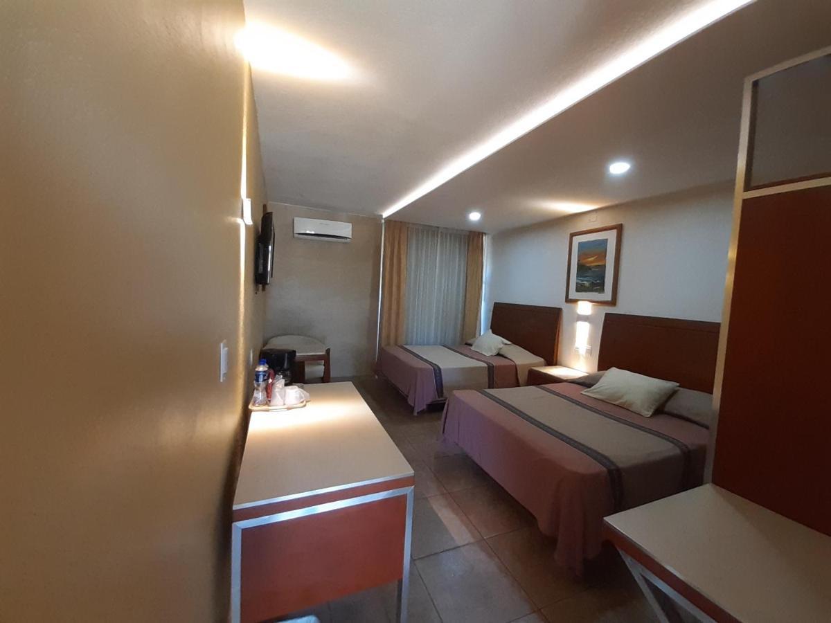 Hotel Maria Teresa Playa Azul Dış mekan fotoğraf